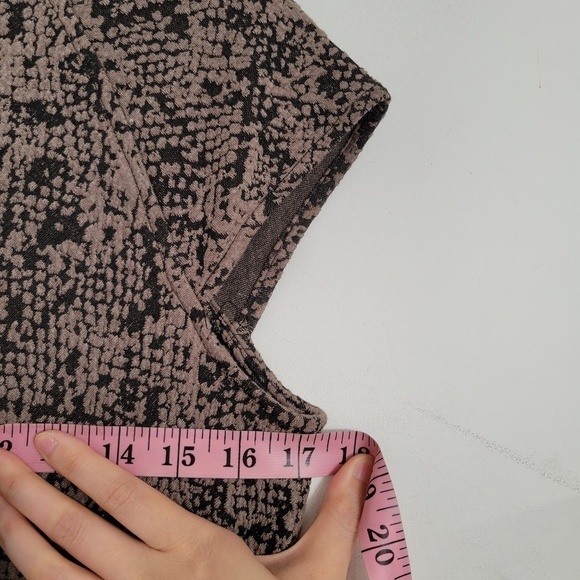 Calvin Klein Cap Sleeve Knit Textured Tan Sheath Career Dress Size Medium - Picture 7 of 12